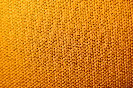 Tejido de punto amarillo de cerca
